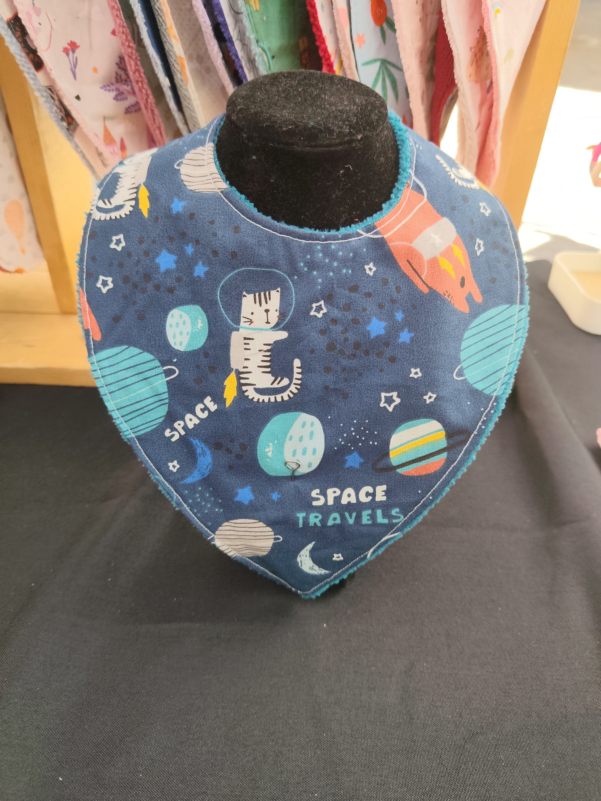Bavoir bandanna pour bébé