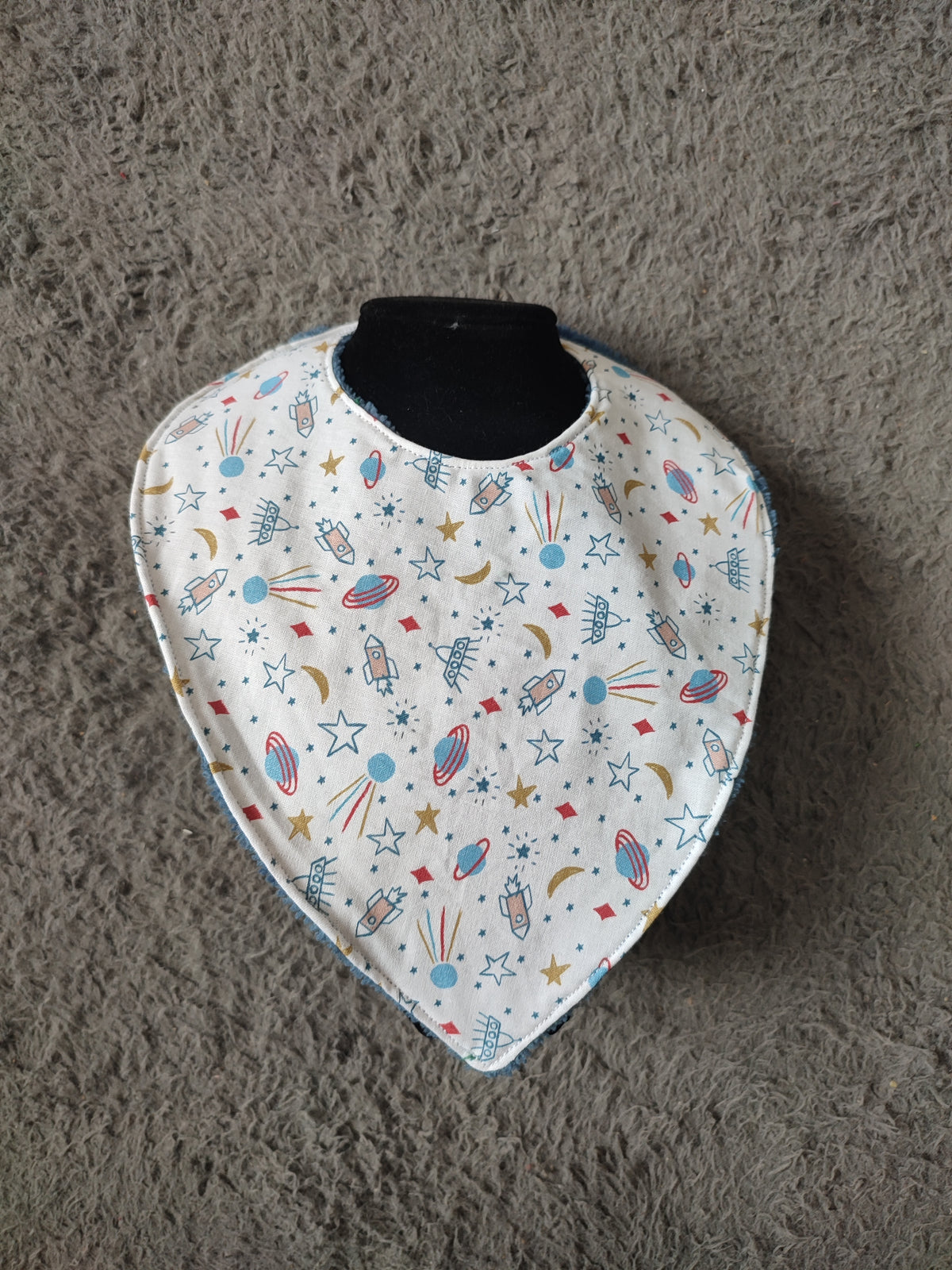 Bavoir bandanna pour bébé