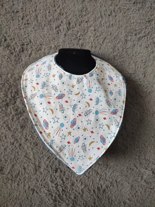 Bavoir bandanna pour bébé