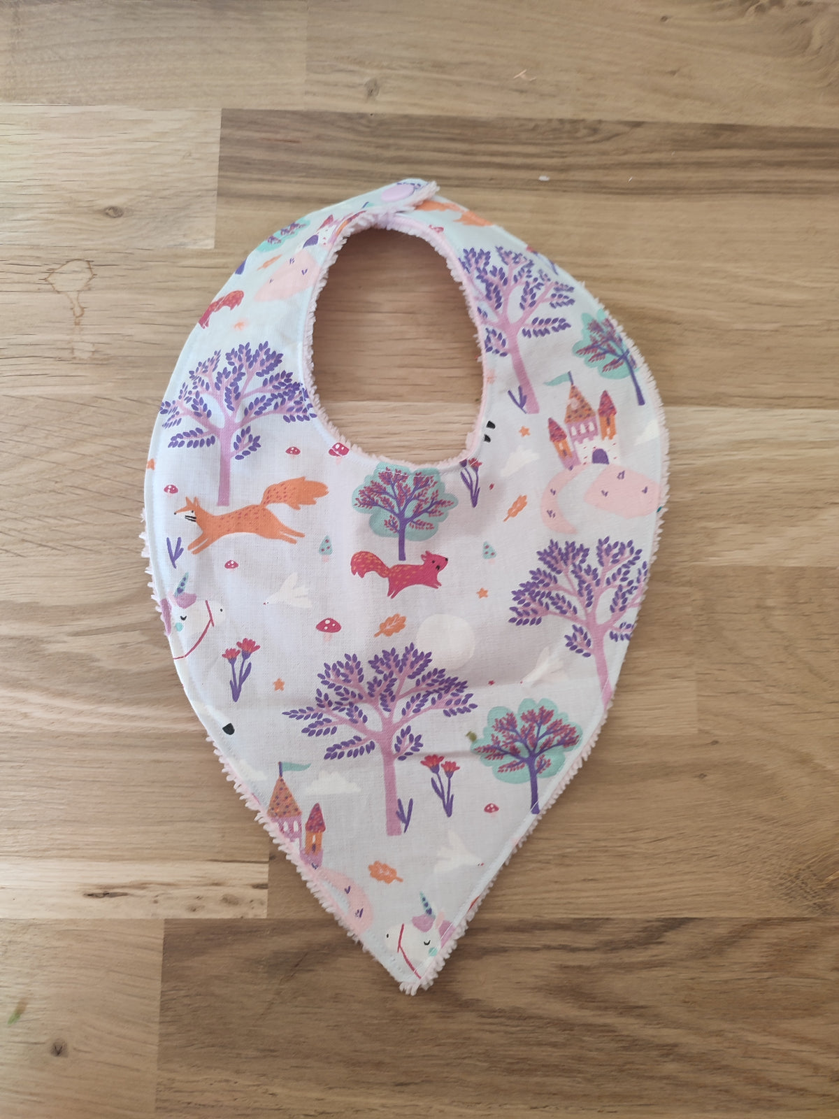 Bavoir bandanna pour bébé