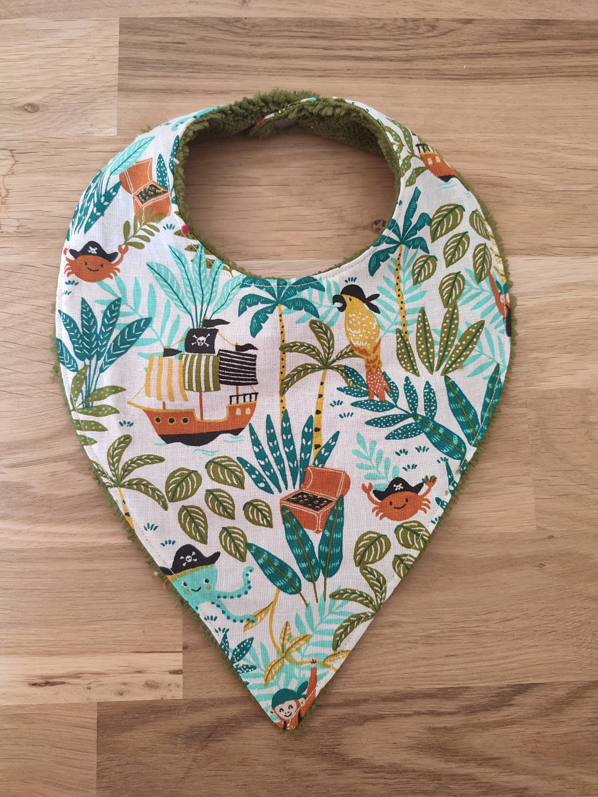 Bavoir bandanna pour bébé